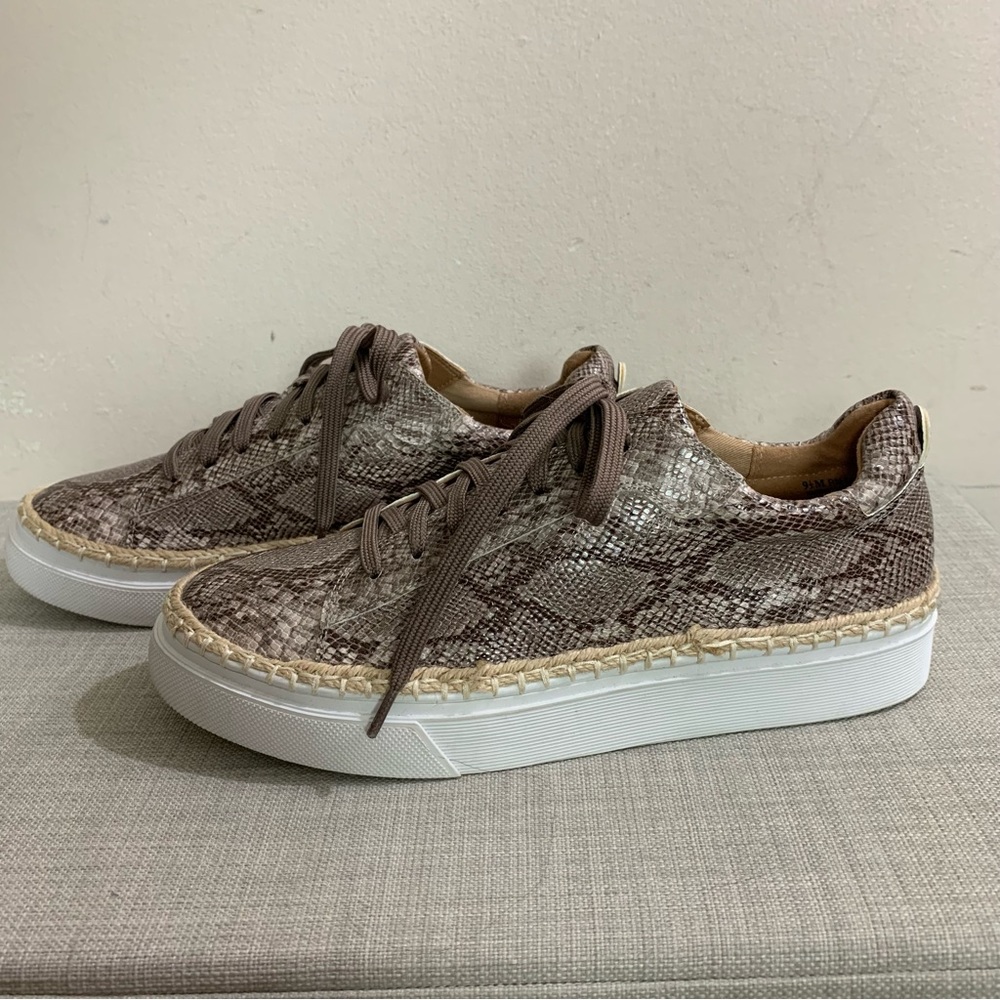 NEW! Women's SUSINA Faux SNAKESKIN Print PLATFORM Espadrille SNEAKERS 9.5